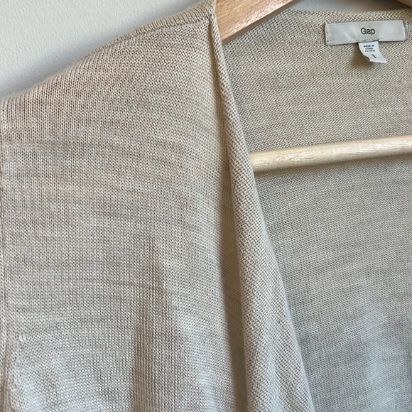 GAP Draped Front Cardigan. Wool. Size small - Picture 3 of 3